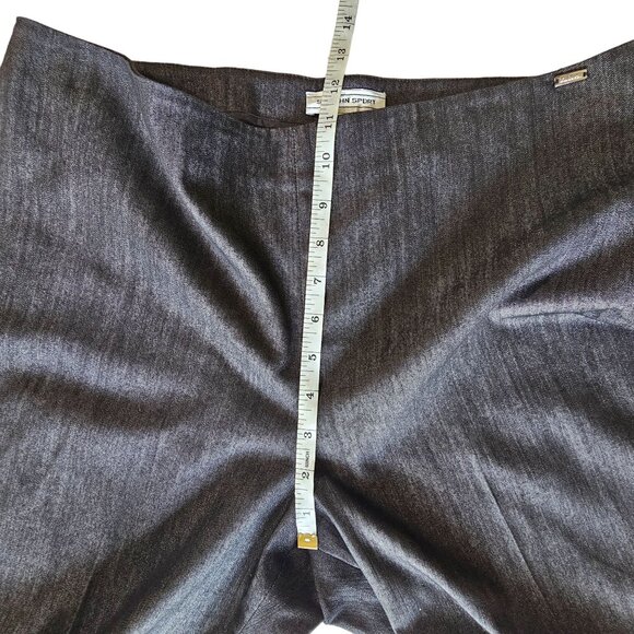 St. John Sport Women's Cropped Denim Side Zip Jean's Pants Black Denim size 12 - Picture 12 of 14